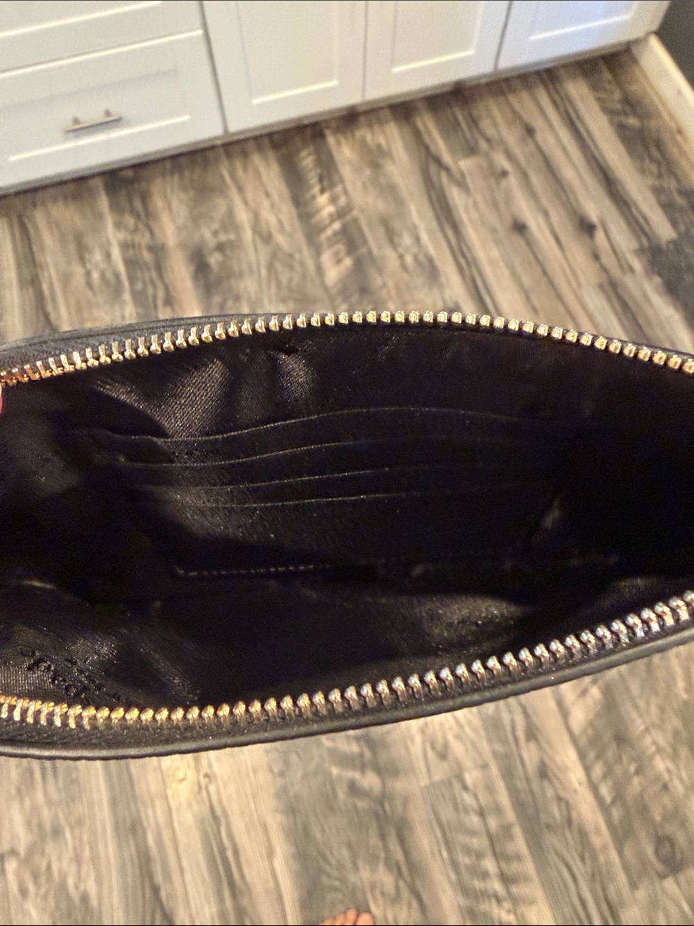 kate spade black pebbled leather zip wristlet clutch - Picture 3 of 3